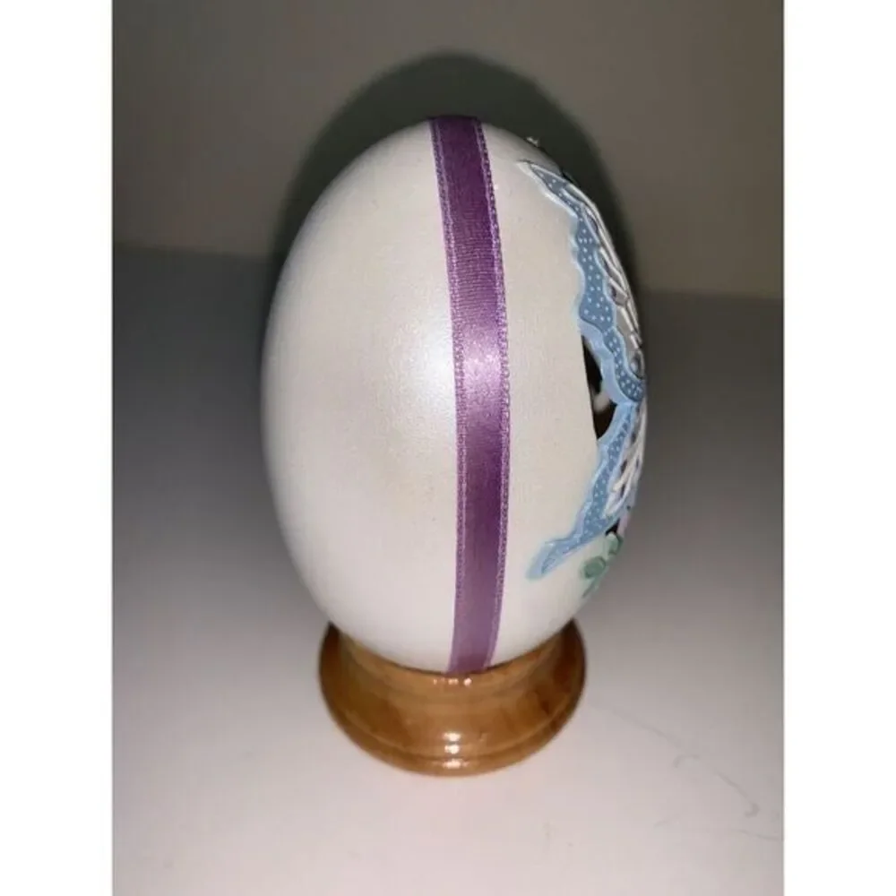 1991 Enesco Plastic Egg Easter Joanne Hunot‎ Pastels Butterfly